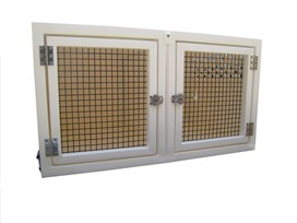 Travel Kennel w/ Removable Divider